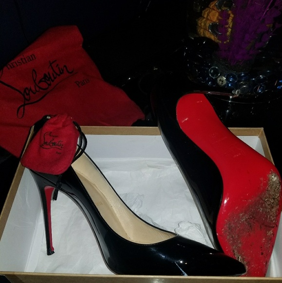 👠SOLD 👠Authentic Christian Louboutin Pumps - Picture 2 of 7